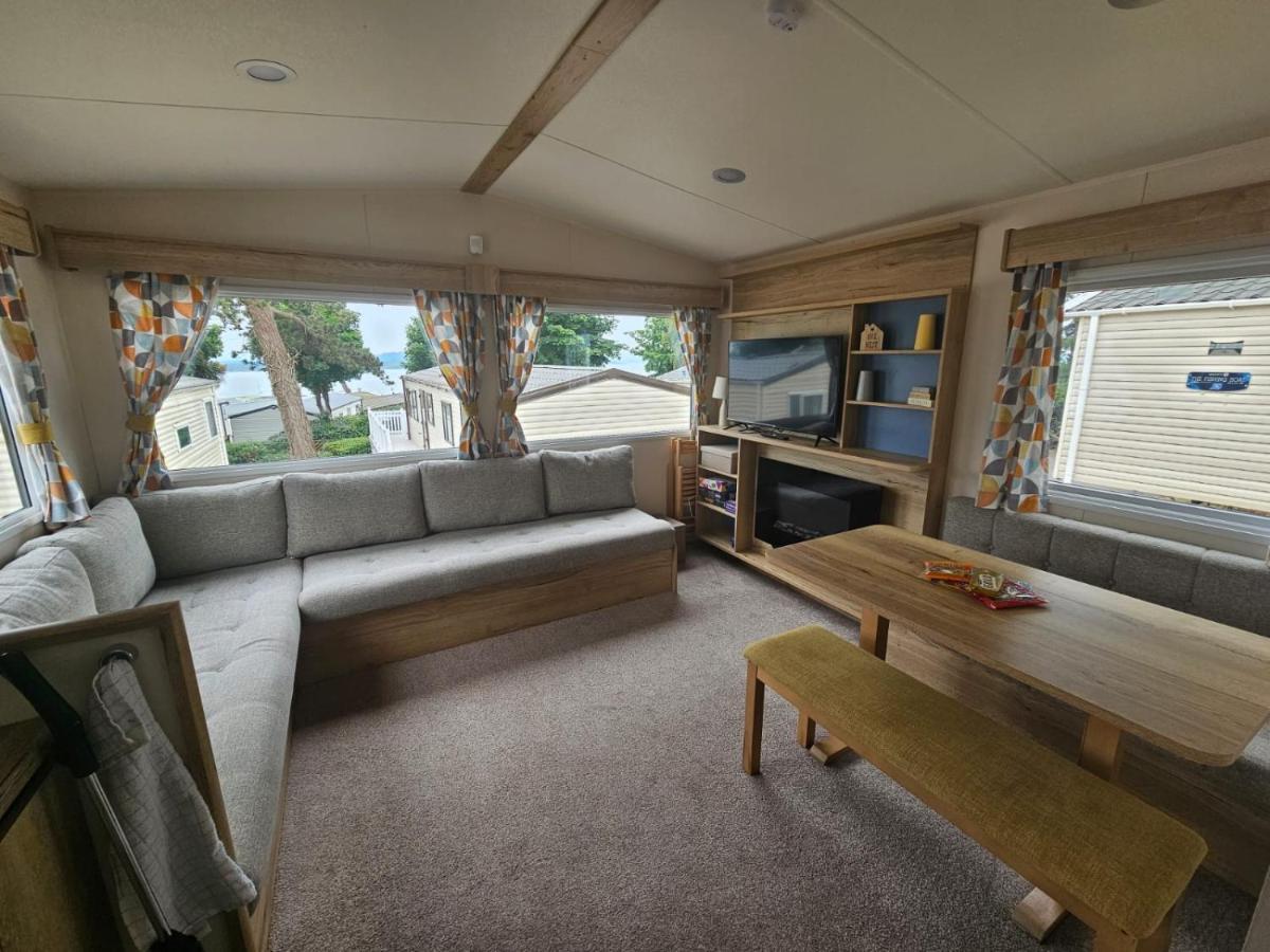Hotel 46 Pine Ridge Poole Esterno foto